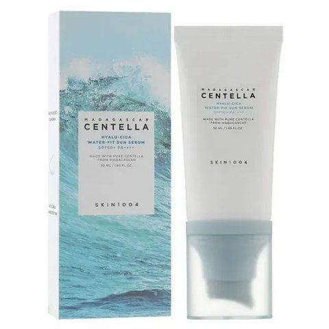 Сонцезахисна сироватка Skin1004 Madagascar Centella Hyalu-Cica Water-Fit Sun Serum 50ml 8809576261592 фото